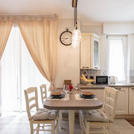 Апартаменты Be House - By Host4U Милан Экстерьер фото